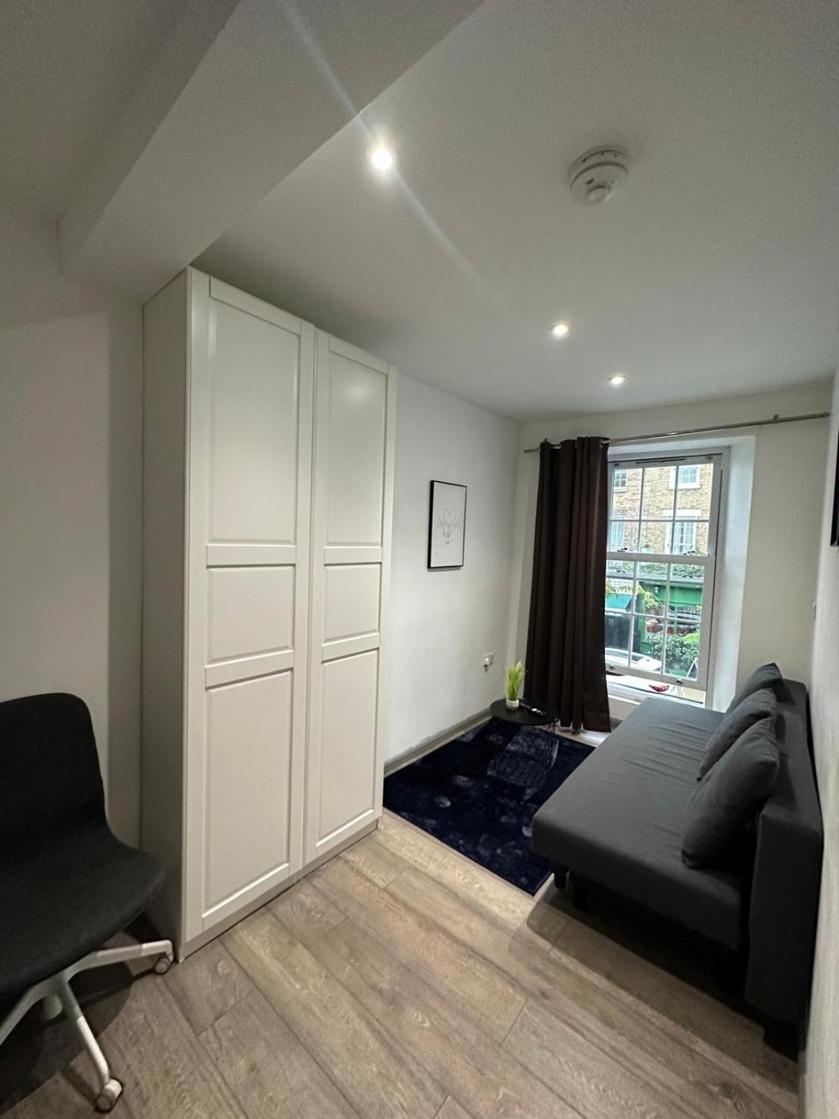 "Spacious Family, Friendly" 1 Bedroom In Kings Cross, St Pancras!!!118A Лондон Екстер'єр фото